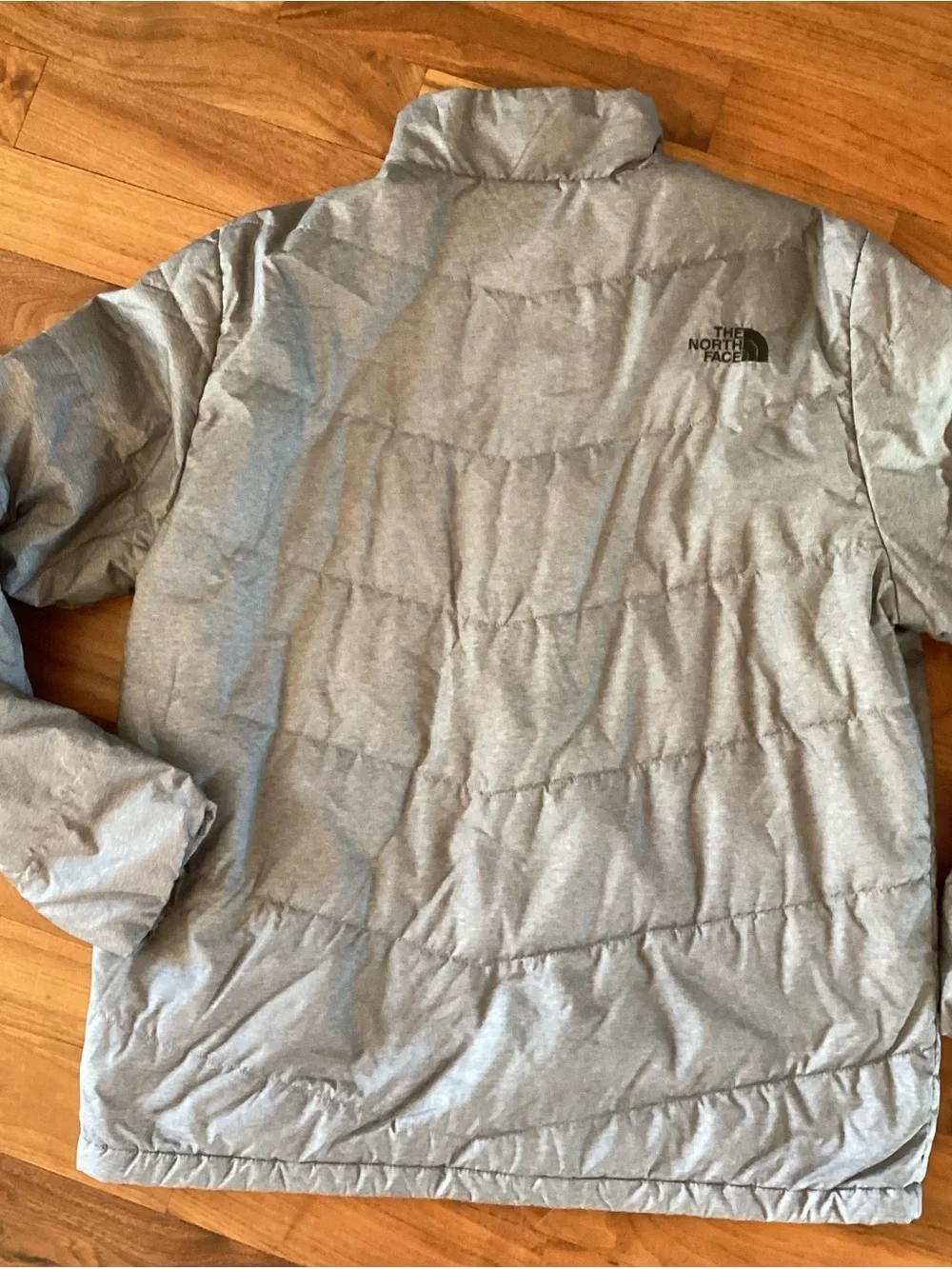 The North Face Men's Light Gray Quilted Puffer Jacket